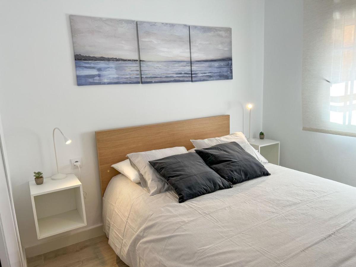 Cozy House - - Parking - Wifi *